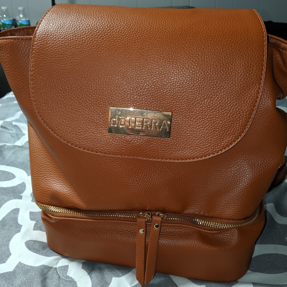 dōTERRA backpack